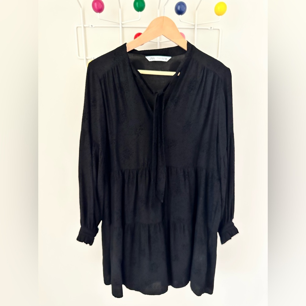 Preloved Zara black mini dress